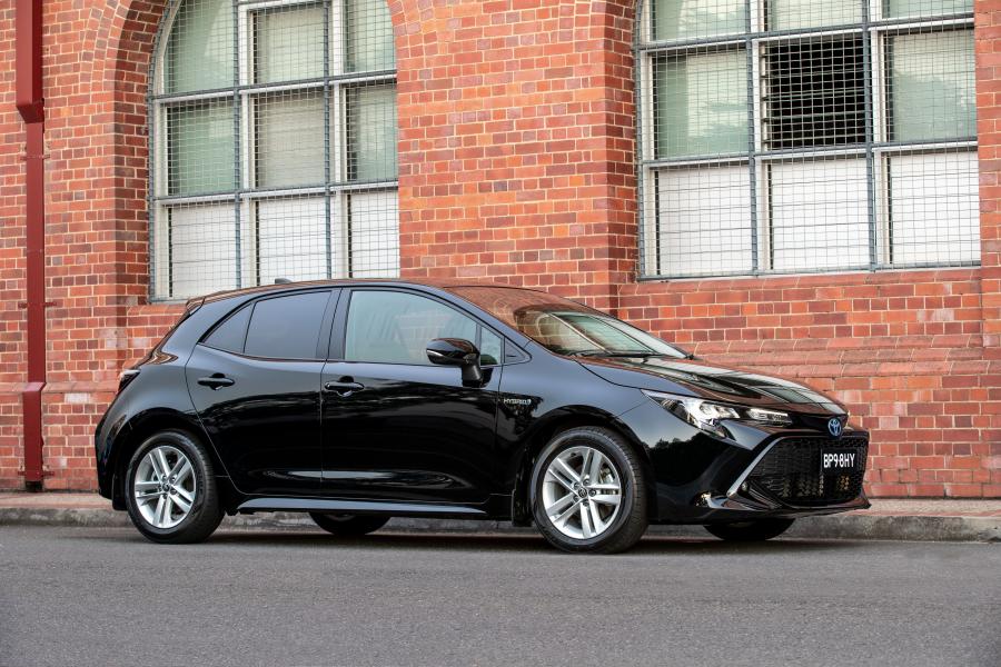  Toyota Corolla SX Hybrid 2018 года  (AU) (фото 3 из 5)